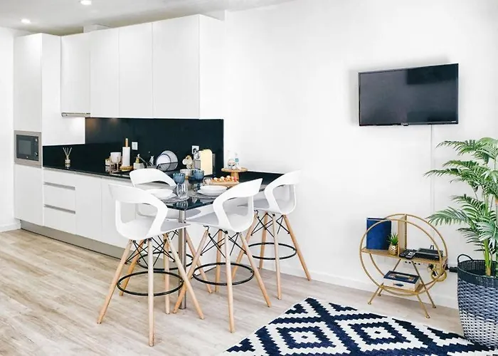 Salinas Box Apartamento *